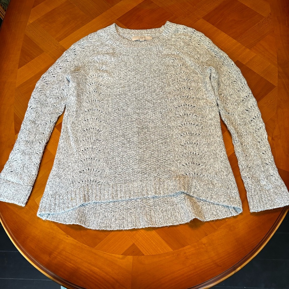 LOFT Women’s S Gray Sweater Tunic Knit Crew Neck Winter Soft Cute Warm Office